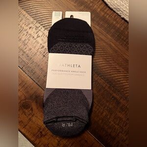 Athleta Performance Grip Ankle Socks